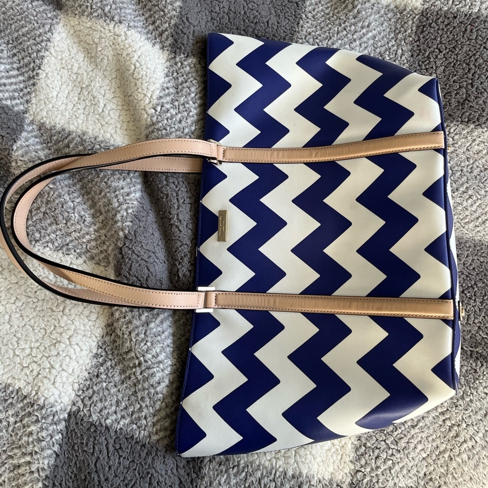 Kate spade shoulder bag